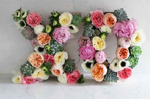 Letras decoradas con flores