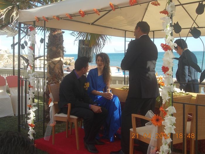 el novio esperando