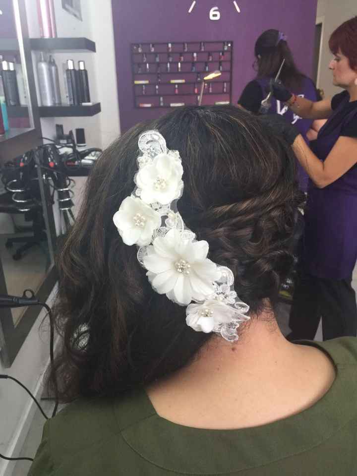 Prueba de peinado y maquillaje - 2