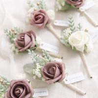 ¿Está feo hacer la decoración floral de boda una misma? - 1
