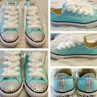 Converse con brillantes y cordones de puntilla