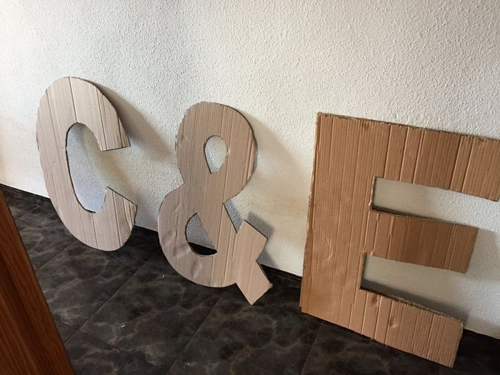 Letras grandes carton pluma - 1