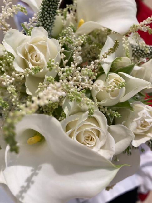 Qué flores elegisteis para vuestro ramo de novia? 12