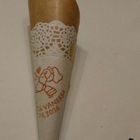 Mis conos de arroz y pétalos - 3