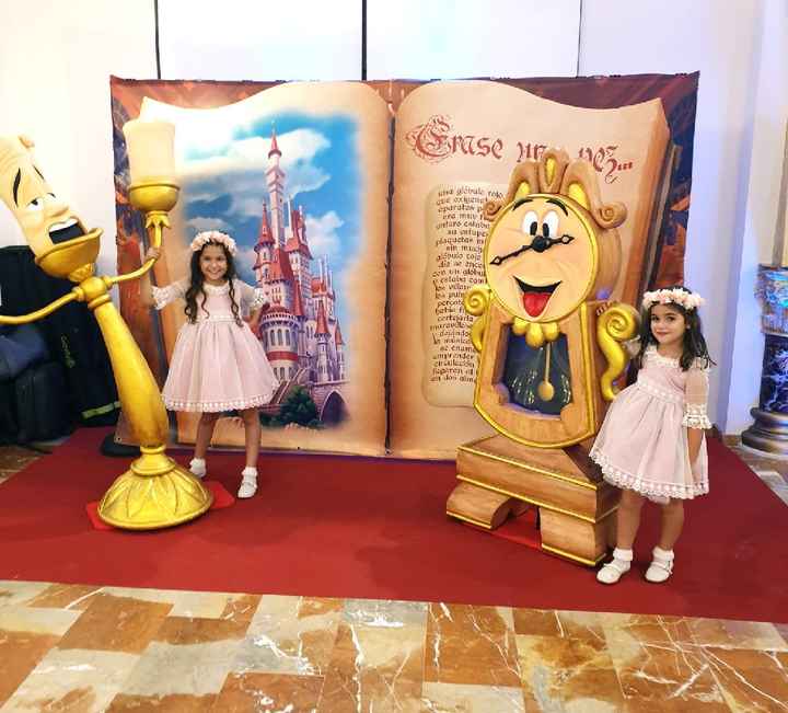 Más que bodas, Photocall bella y bestia - 1