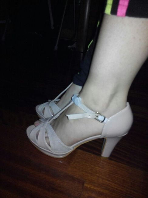 Dudas con los zapatos y el peinado - 2