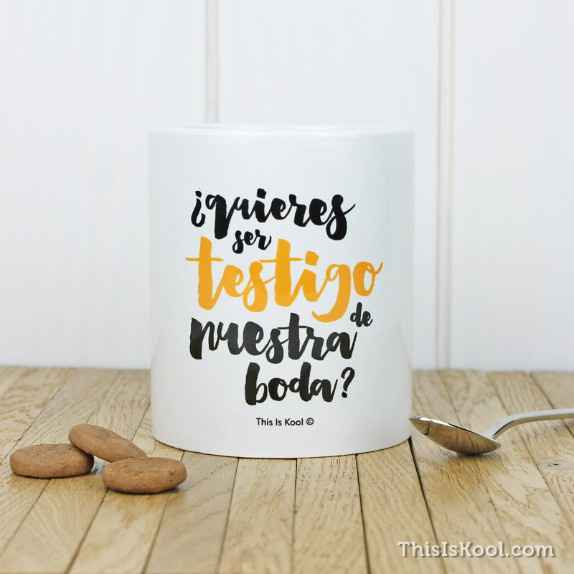 a) Una taza