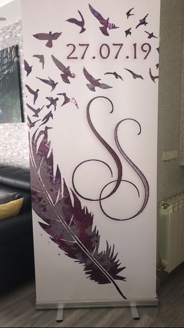 Roll-up  con nuestro logo - 2