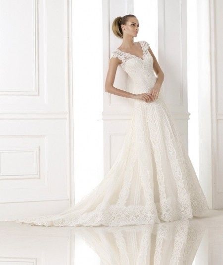 Avance Novia. ATELIER 2015 PRONOVIAS