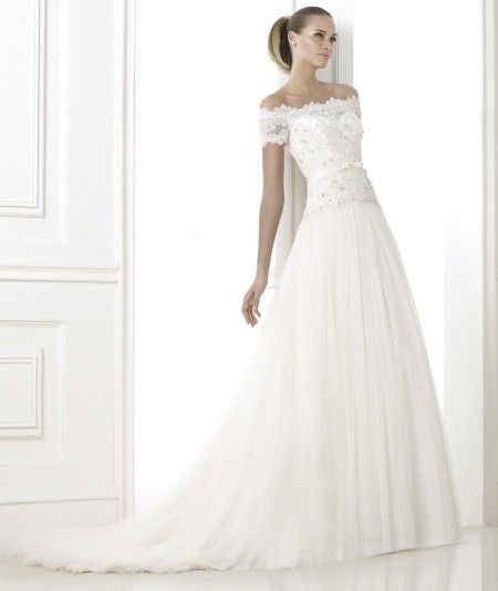 Avance novia. FASHION 2015 Pronovias