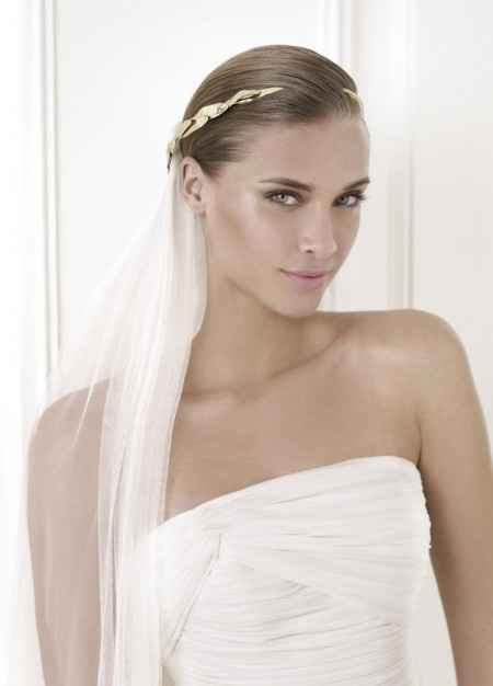 Avance novia. FASHION 2015 Pronovias