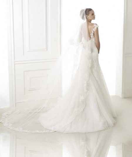 Avance novia. GLAMOUR 2015 pronovias