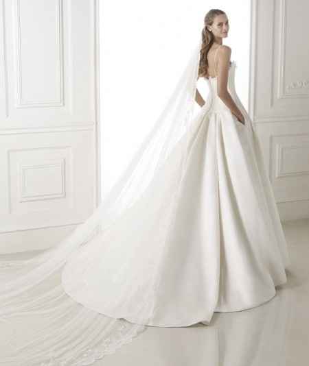 Avance novia. COSTURA 2015 pronovias