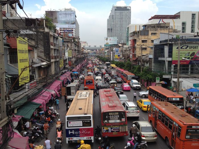 El apoteósico tráfico de Bangkok
