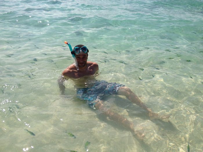 En la Playa la isla de Khai en Phi Phi Don