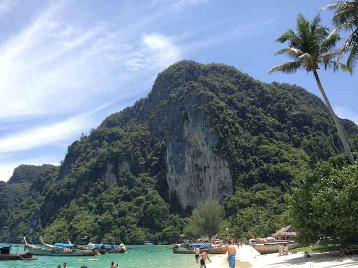 Playa de Tonsai en Phi Phi Don