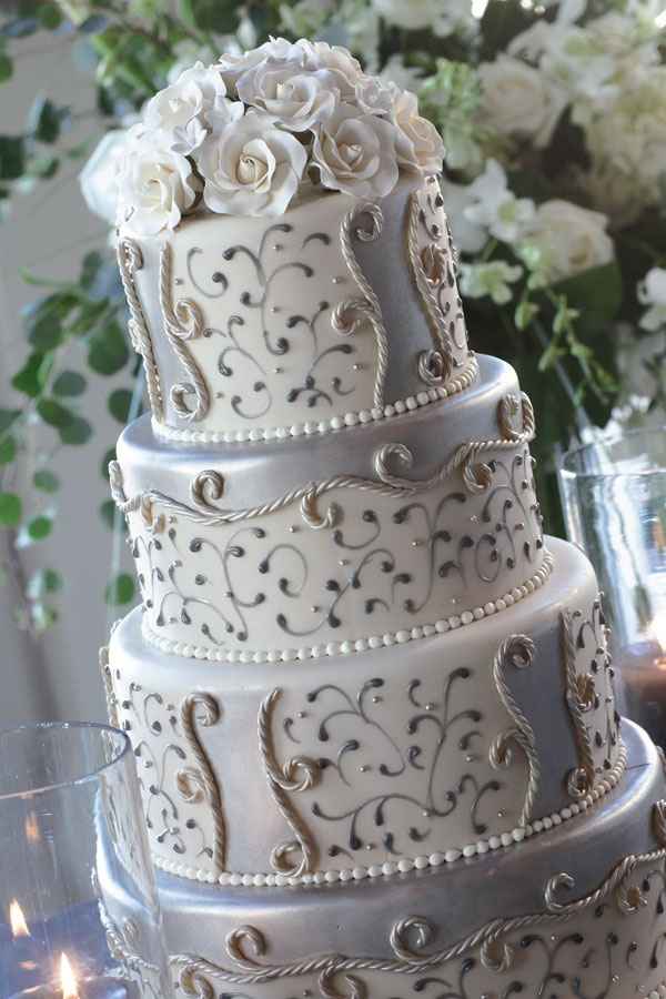 Detalles boda en blanco y plata