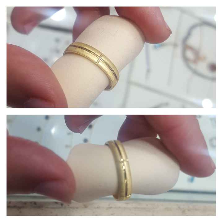 a 8 meses de la boda pero acabamos el año encargando nuestras alianzas 😍 - 1