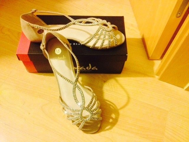 SANDALIAS