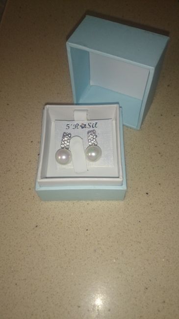 Duda con los pendientes de novia - 2