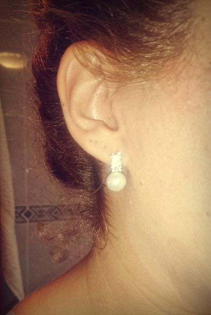 Duda con los pendientes de novia - 1