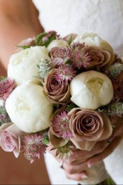 Me he enamorado de los ramos con peonias - 3