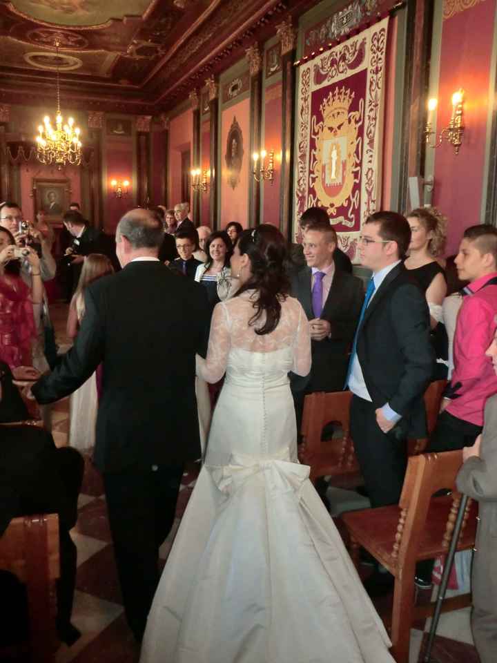 Entrada con los invitados esperando