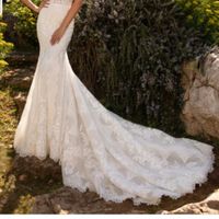 Duda entre vestidos Pronovias - 3