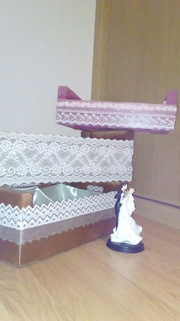 Caja de madera pintada - 1