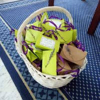 Dulce tradicional de Avilés - Asturias en caja forma de bolso