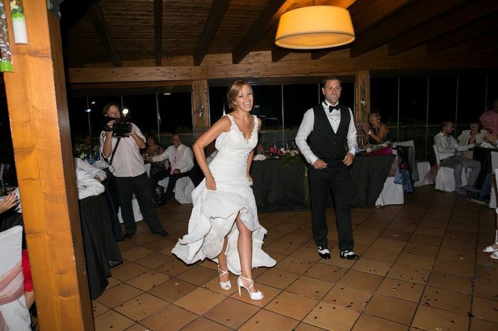 NUESTRO BAILE
