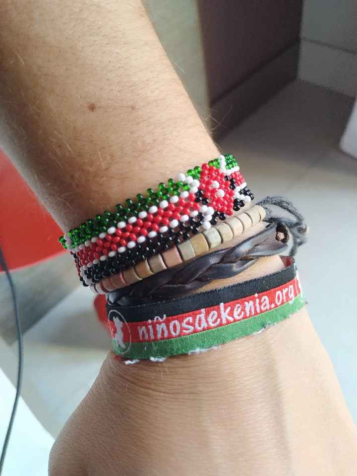 Pulseras solidarias - 1