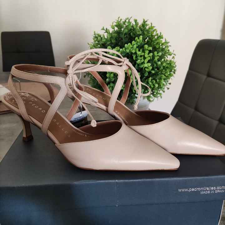 Si estos zapatos llaman a tu puerta... ¿Te los pondrías para la boda? 🤔 - 1