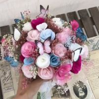 Duda con el ramo - 3