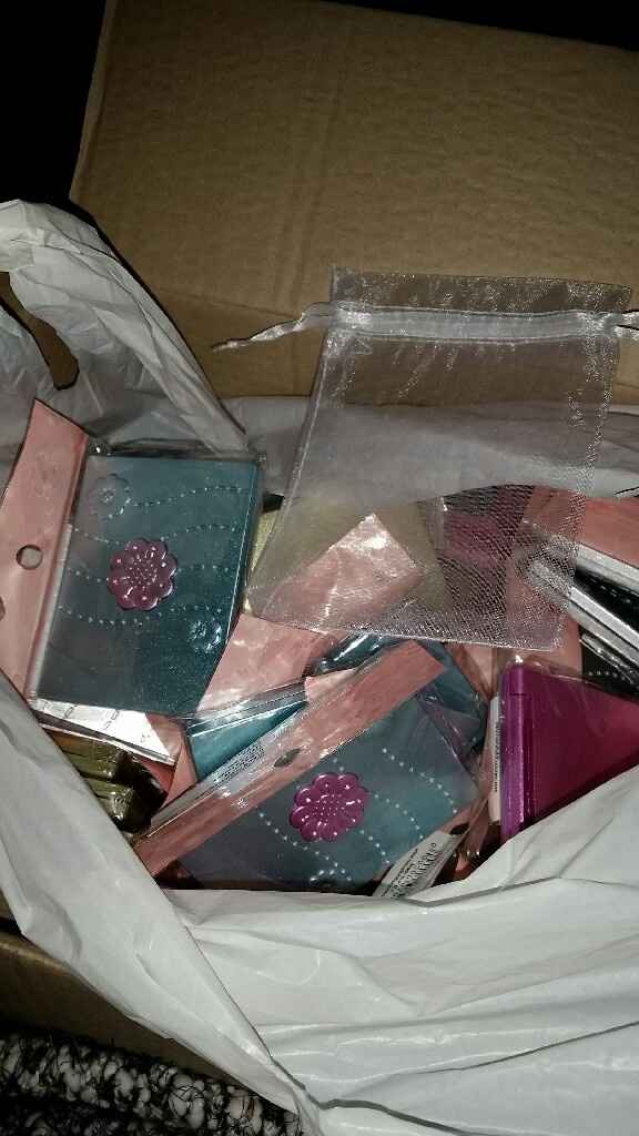 Detalles mujeres. - 1