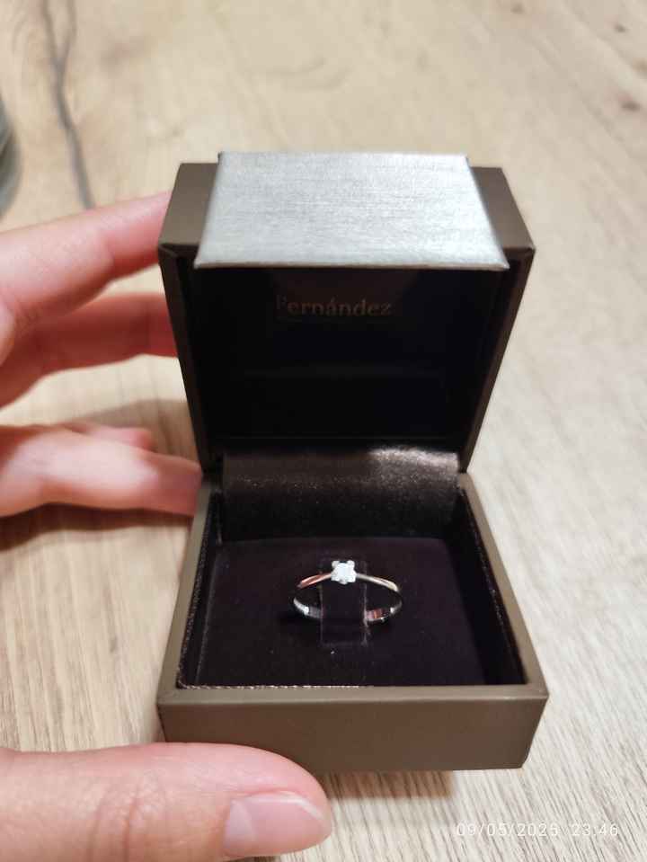Anillo de compromiso - 1
