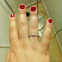 Pongamos todas nuestro anillo de compromiso - 1