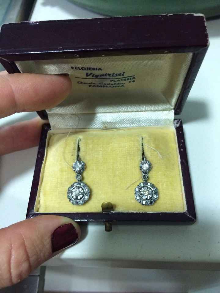 Pendientes abuela