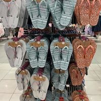 Chanclas de descanso para invitadas - 3