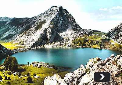 http://www.lagoscovadonga.com/