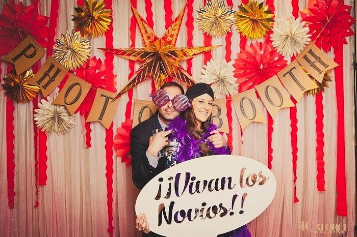 Vivan los novios!