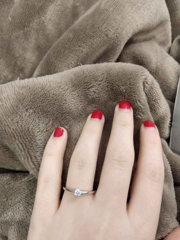 ¡Comparte una foto de tu anillo de pedida! 💍 1