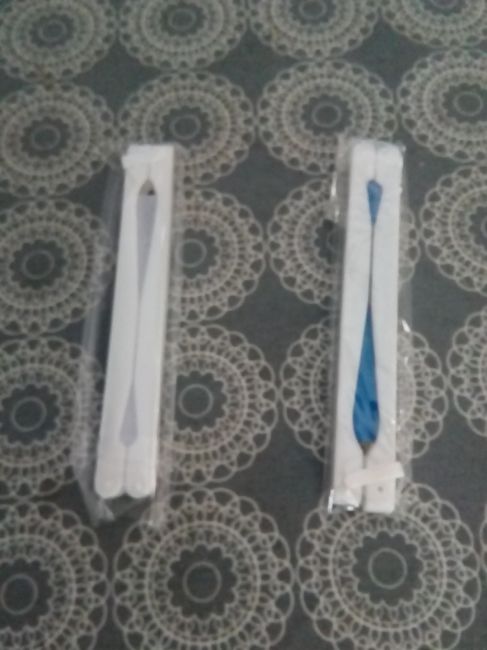 En blanco y azul