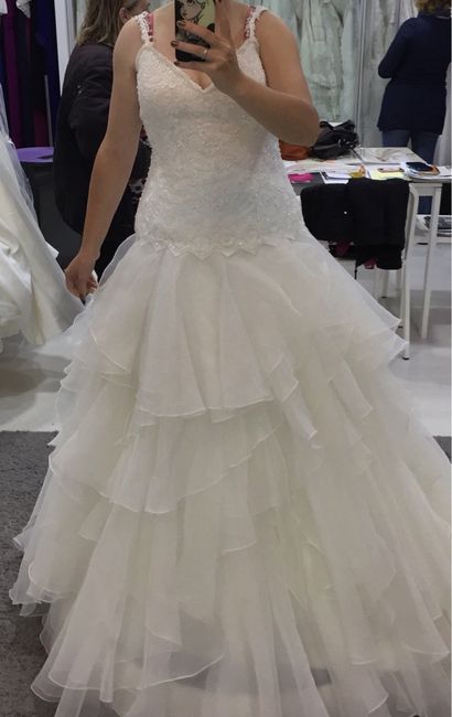 S.o.s nombre del modelo y del diseñador¿alguien lo save? - 1
