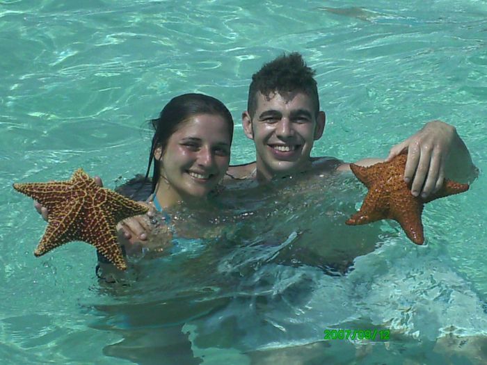 en una playa de isla saona preciosa