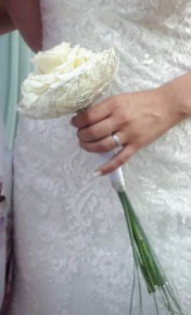 ¿que tipos de Ramos de novia llevaréis?curiosear👀👀👀👁 - 1