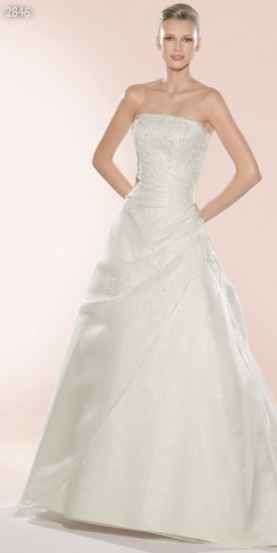 Este será  mi vestido... espero q no lo vea mi novio!!!