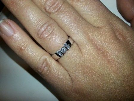 Nuestros anillos de compromiso... - 2