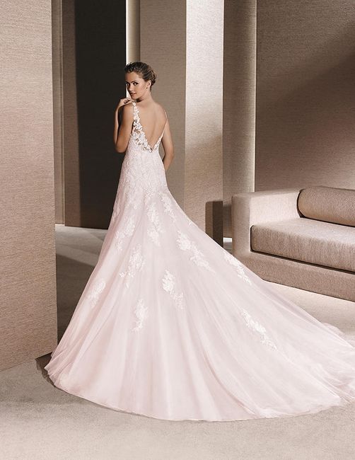 Vestidos con escote en espalda - 1