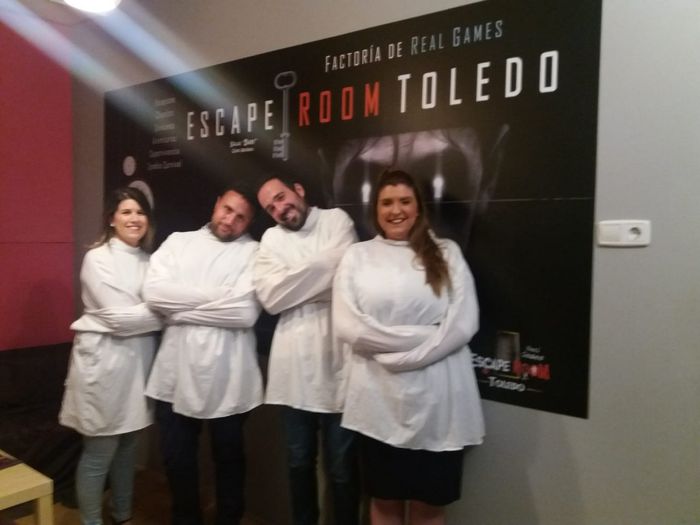 ESCAPE ROOM